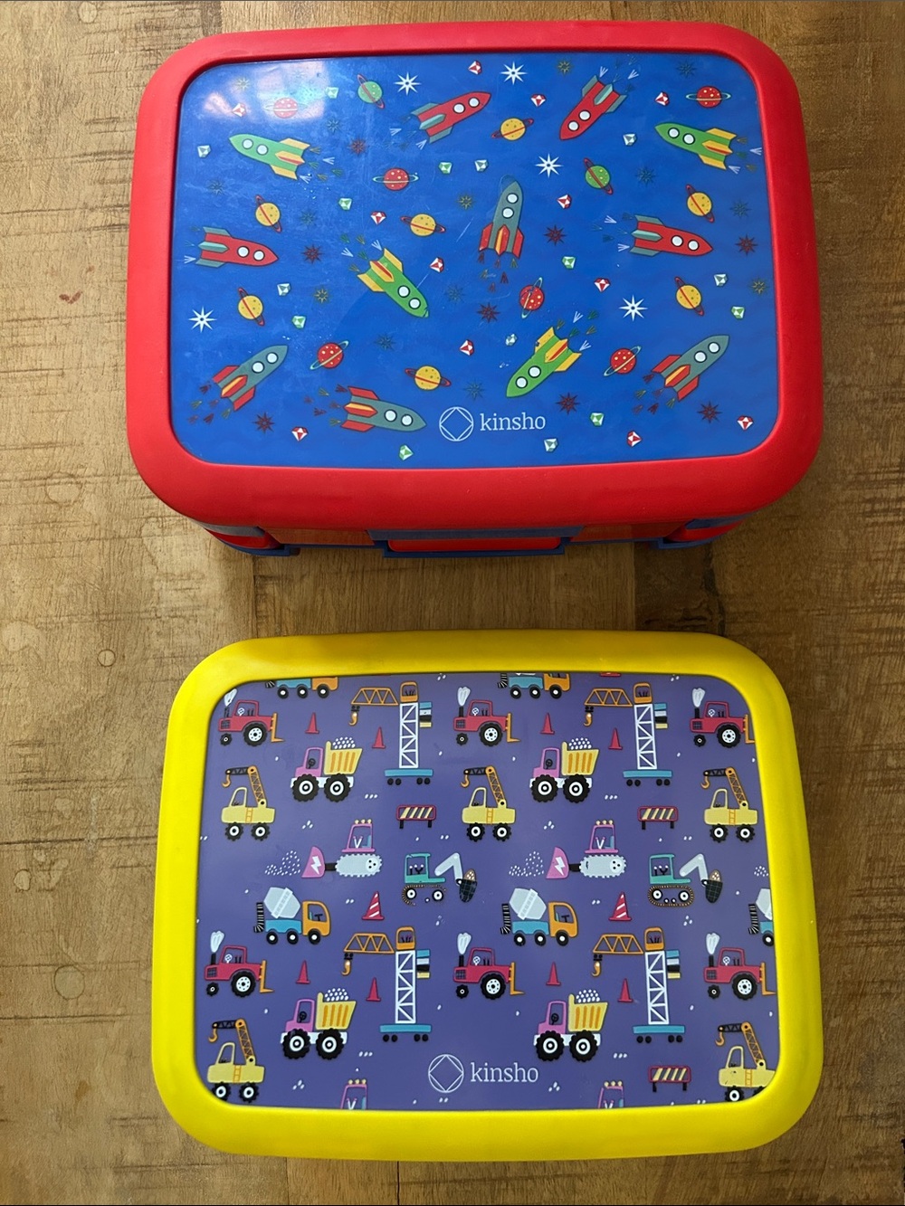 Kinsho Kids Rocket & Construction Lunchbox Set in Red, Blue, Yellow, Purple